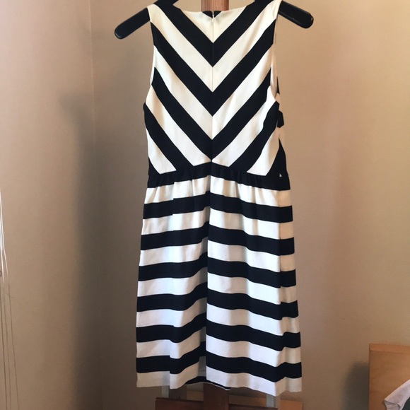 Anne Taylor Loft A Line Dress - Picture 2 of 6